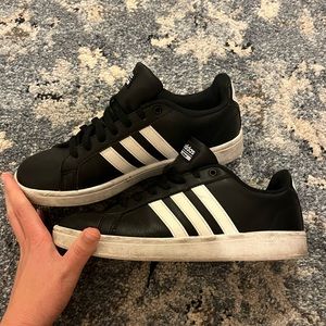 Amazing condition adidas size 10
